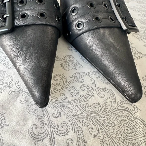 Free People Jeffrey Campbell Deja Vu Buckle Boots Distressed Pointy size 11 - Picture 10 of 12